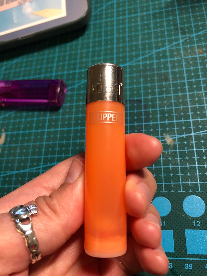 LIGHTER 10:Aesthetic: 10/10, honestly this colour is eroticDo it light good?: 3.5/10 pretty sparky sadly Fond mems: 8/10, it looks like a lighter I found on the floor at Brighton pride a few years ago, fond mems22.5/30
