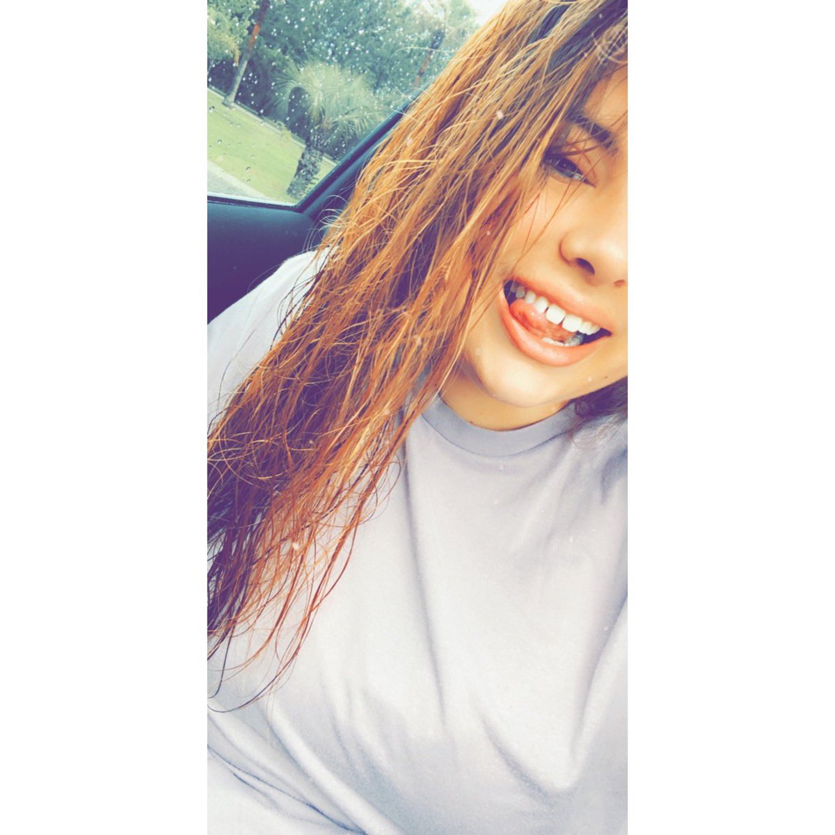 Kaylaaaaank's tweet photo. Wet mop? https://t.co/AO84uEy403