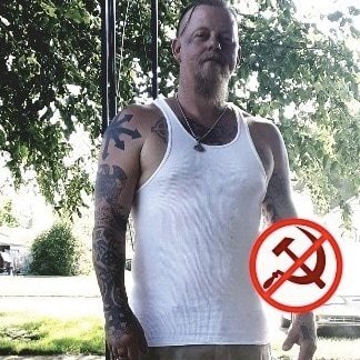 Hi everyone! Say hello and welcome to neo-Nazi bonehead Joshua Matthew Croom Williamson aka "JD Moxie". Josh is a proud member of the neo-nazi skinhead group Atlantic City Skins (ACS), but currently lives in Geneva, Nebraska. Say hi to Josh everyone!!!1/