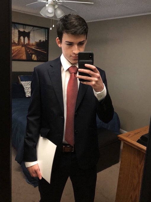 Let&rsquo;s get down to business https://t.co/0nWqrHFAdi