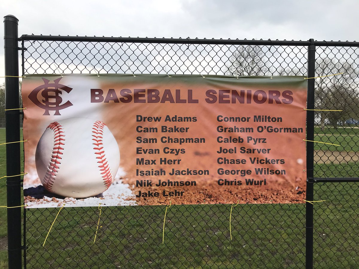 maroonathletics's tweet photo. Thank You Senior Baseball Players https://t.co/C18sOe8Ldy