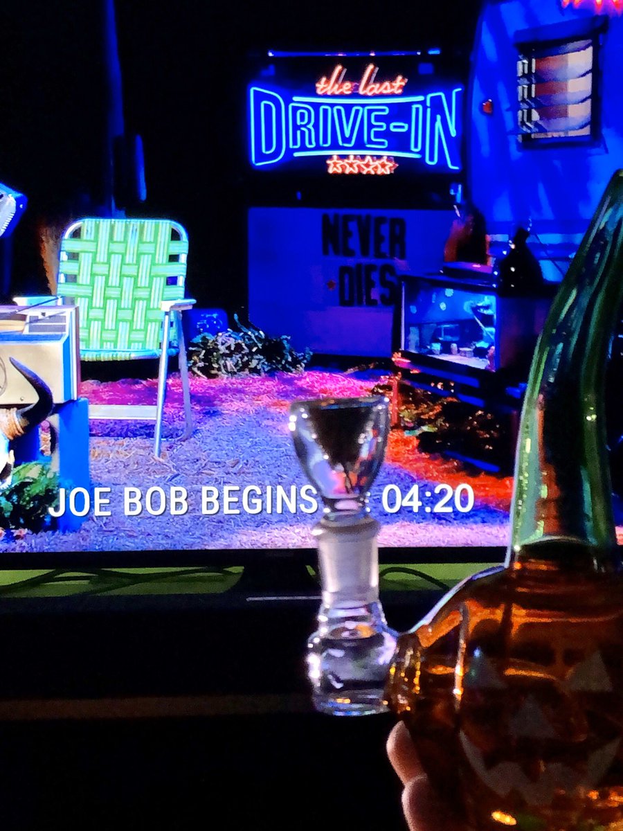 Medicinal Light & Magic tweet media