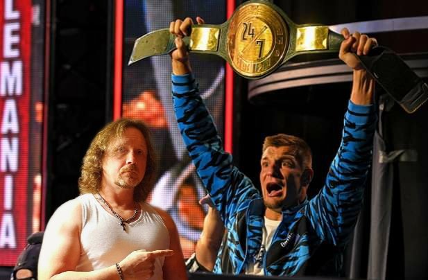 PhilipFlip78's tweet photo. #SmackDown #GRONKaneers https://t.co/LsdICZOTsY