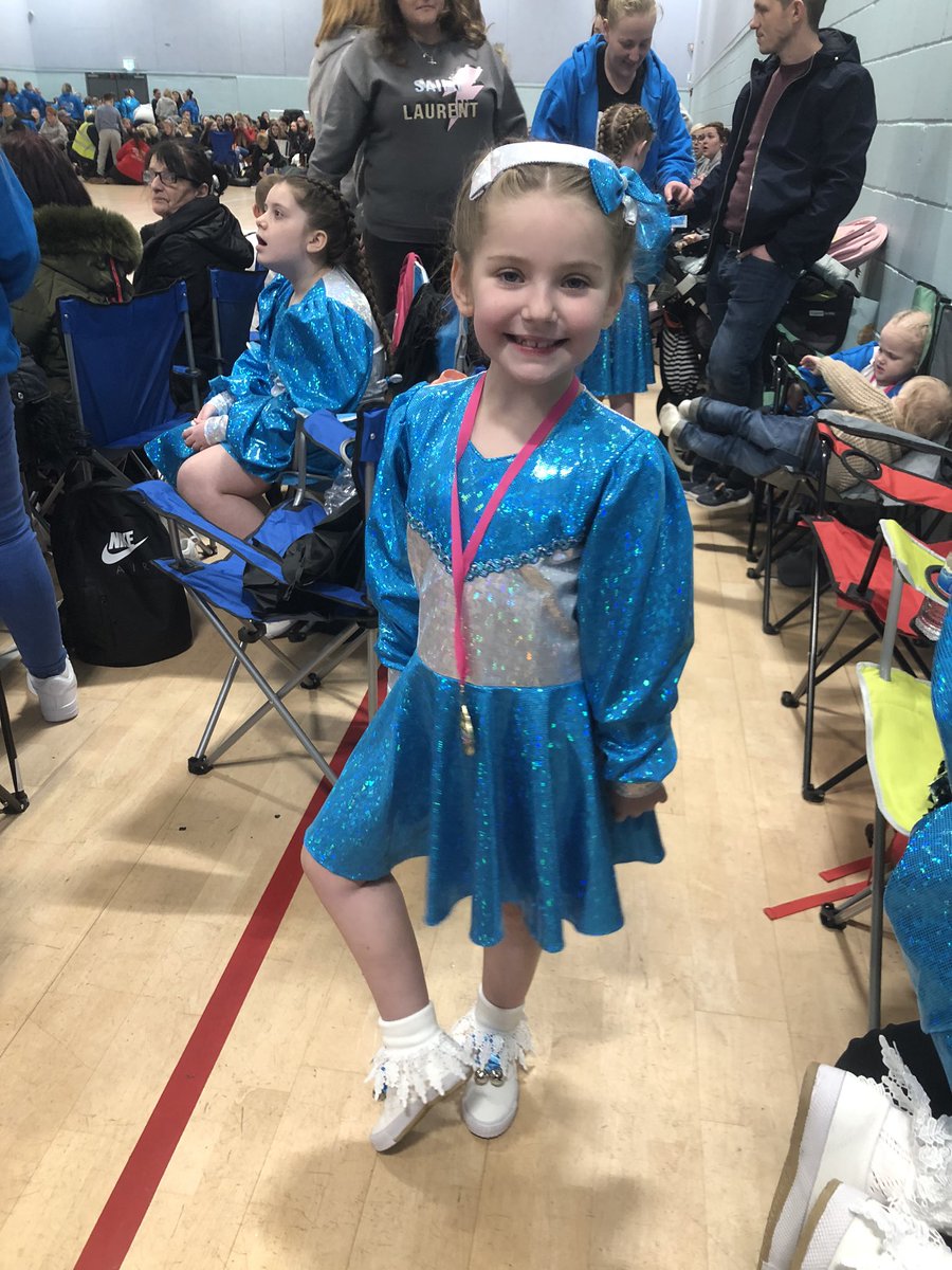 RachelHampson15's tweet photo. https://t.co/zDwmvEr8Wi              Please can all Millie Anne school friend teachers help millie get to the next round please click the link find millie video and please hit that like button xxxx https://t.co/FVPJtxpwv2