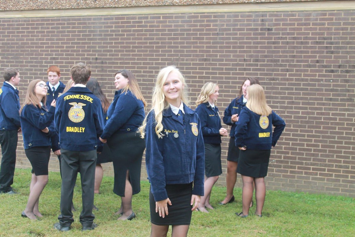 Congratulations to Halee Kazy!  We were recently notified that she would be the recipient of this year's Boyd Trew Memorial Scholarship.  Boyd Trew was an assistant principal/vocational director at Bradley Central High School.  Just like HaLee, he was a great leader!