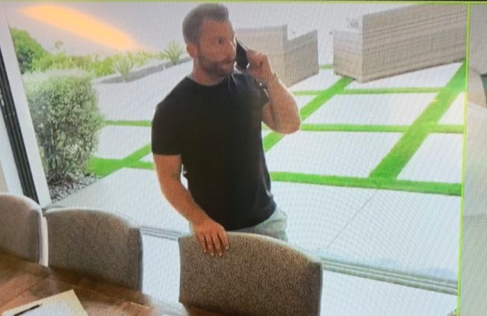 pushingthepile's tweet photo. "yeah but Kliff has a fire pit AND a cabana. I look like a damn fool over here" https://t.co/Fzym3S63bJ