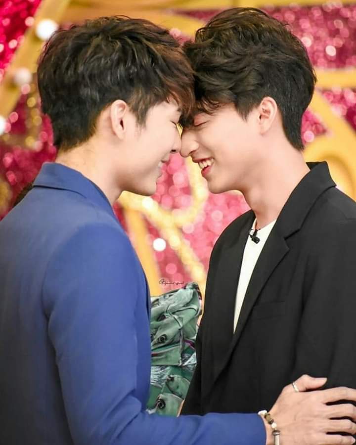 selfwithheart's tweet photo. I miss this couple 
#MewGulf #TharnTypeTheSeries 
#TharnTypeTheSeriesSS2 #TharnTypeXRun https://t.co/OCqqyDVh6I