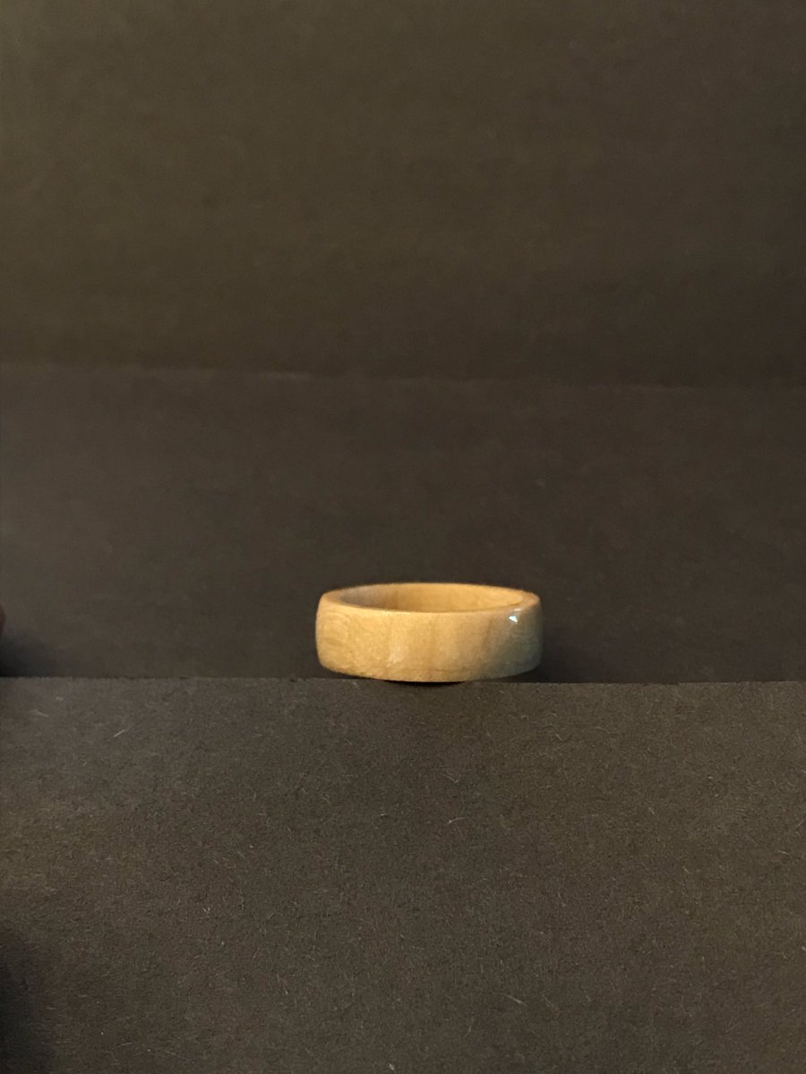 out_rings's tweet photo. Today’s work. Pic #1 Natural Polyurethane finish. Pic #2 Flame tempered, Polyurethane finish. Pic #3 Bombay Mahogany Satin finish(1st coat) #LoveTheProcess #BaseballStyle #OOTPR https://t.co/Ko6nJj32Ww