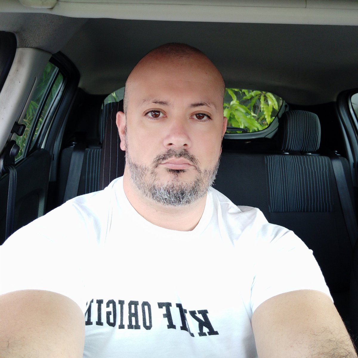 tiagojs's tweet photo. #NewProfilePic https://t.co/rhcWKyUuYL