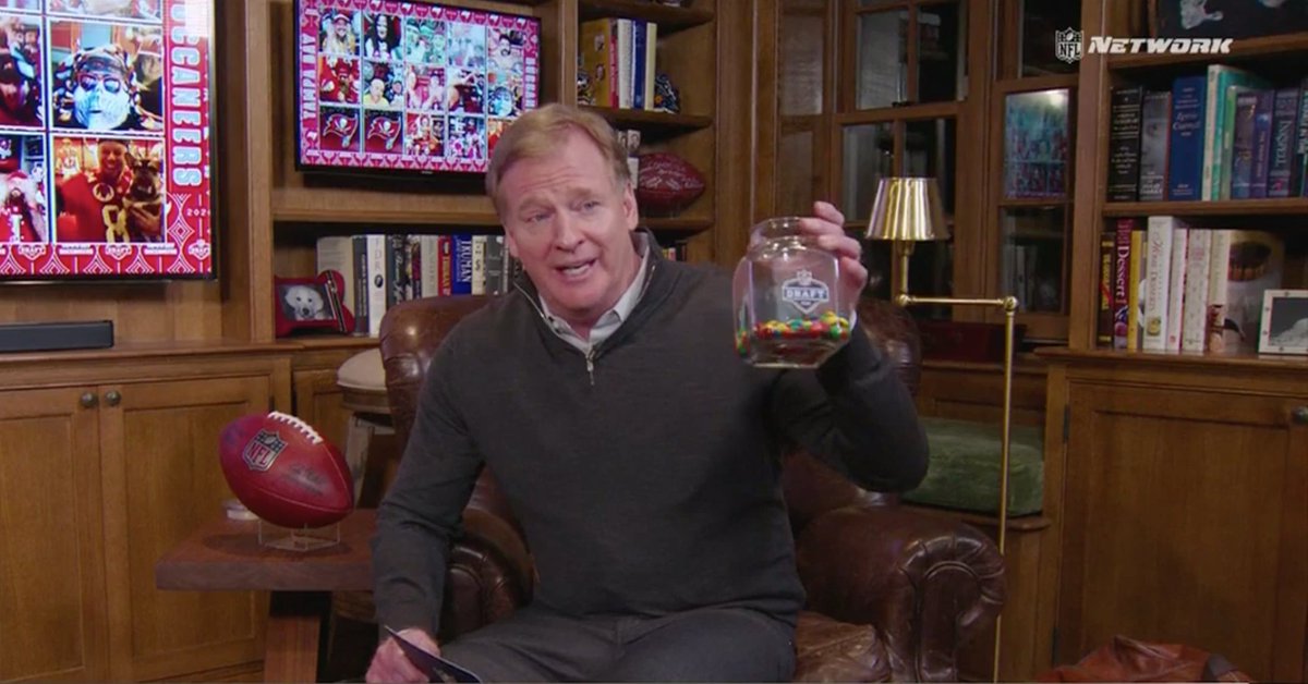ROGER GOODELL TALKED ABOUT THE M&MS!!!!!!!!!!