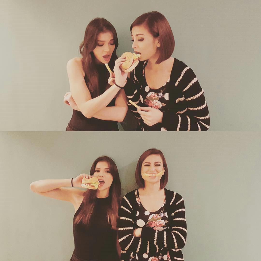TBahayOfficial's tweet photo. LOVERS... of good food. ♡♡♡
*** We Miss You, #RaStro ***
#RaStrowback #JaThea #TRMD #RaStroParin #Rebels https://t.co/q2DWAZUxTN