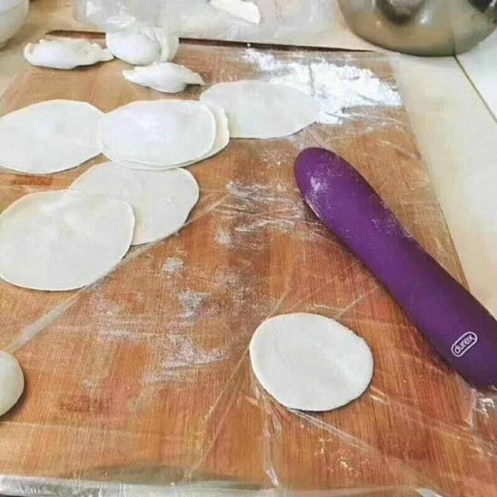 Barnett_84's tweet photo. Learning how to make home made tortillas with my family https://t.co/zDbFlrwrSv