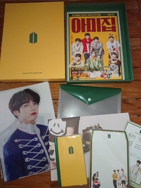 WTS | LFB BTS 5th ARMY KIT = 1,150PHPcomplete inclusion- ETA: Mid-Late May if no delays- accepting 50% downpayment until May 4, balance upon arrival of item- MOP: BPI, Gcash, Paypalplease help RTtags bts RM Jin Suga Jhope Jimin V Jungkook photocards army kit