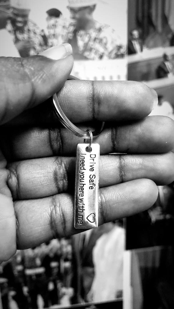 Drive safe key chain.Letters available are C, D, L, M, Q, T, Y, ZN1000