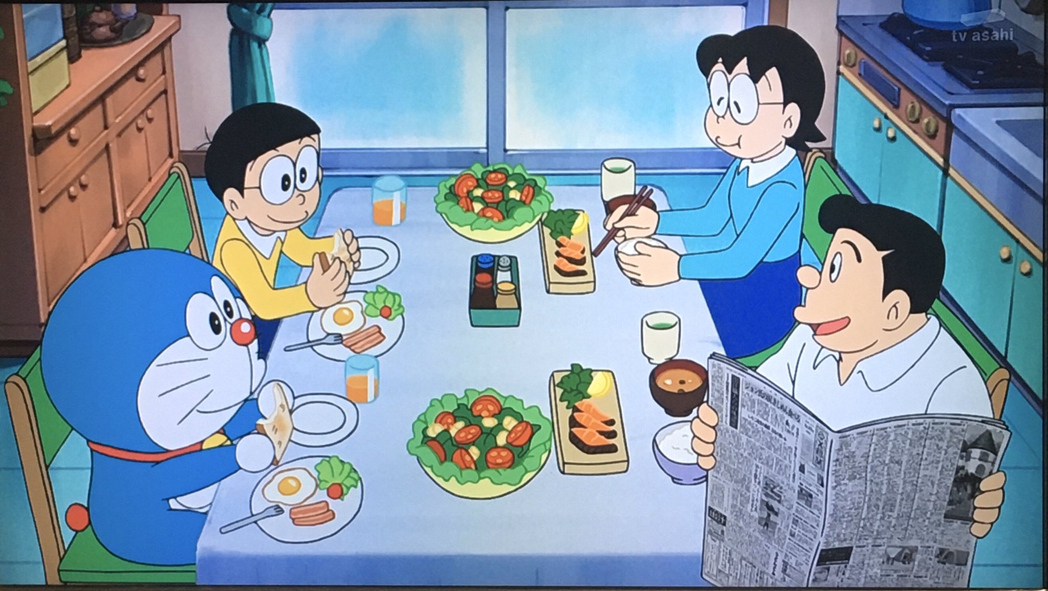 Uzivatel 荒ぶる神々馬場 ドラえもん伝道師 Na Twitteru 野比家の子供用朝食と大人用朝食 玉子は良い母親 ドラえもん T Co 0dgrjpviqh Twitter