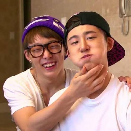 btchyknwm's tweet photo. DOUBLE B au 'PERFECT'  an ABO au

If you would ask Jiwon about Hanbin, he would tell you a lot of their memories and you'll see in his eyes there is only one person for him. Because since the first time he met him, up until know the younger is the Perfect Match for him. https://t.co/pnfTtdDwAZ
