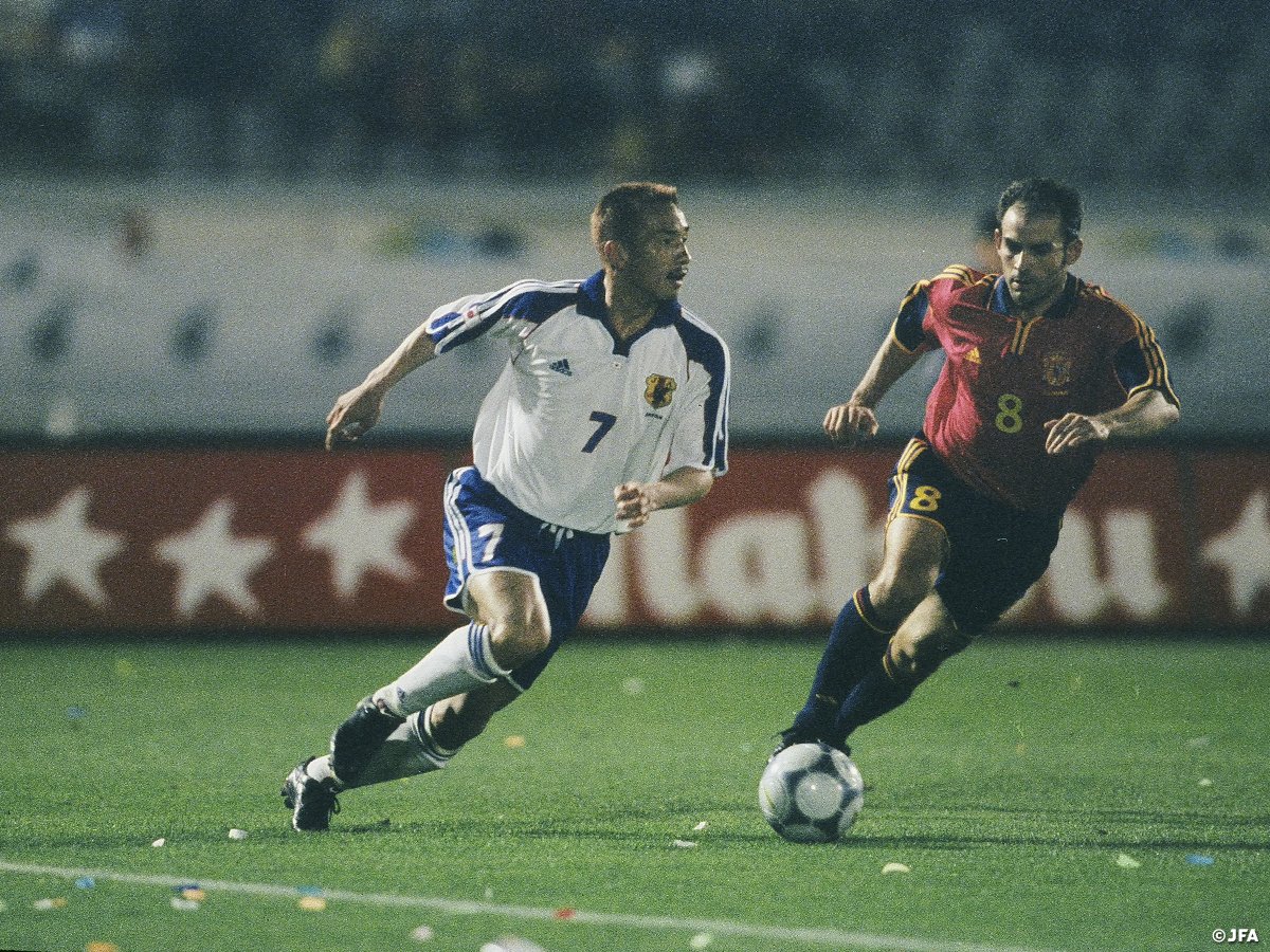 サッカー日本代表 U24 Vs 7 17 ノエスタさんのツイート Onthisday 01 4 25 川口能活 上村健一 Out 森岡隆三 中田浩二 稲本潤一 服部年宏 名波浩 80 Out 伊東輝悦 Out 波戸康広 中田英寿 Out 高原直泰 84 Out Sub