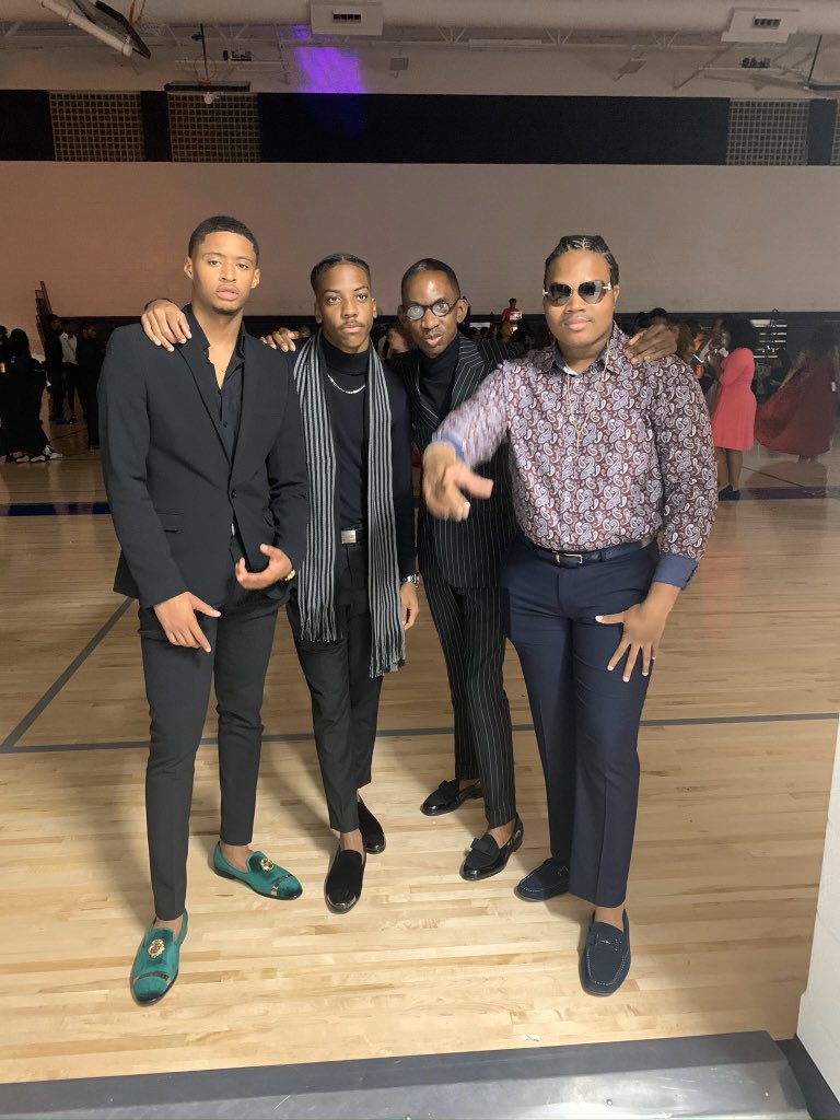 HighC05's tweet image. @GoodDayAtlanta Shout Out to Luella High School Senior Class Leadership ... My Favorite Students... Mr. Hightower (Sponsor)