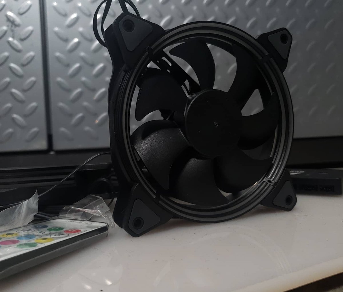 EnviousMods's tweet photo. The new @1STPLAYER888 FireBase G3 digital RGB fans are here! Time to install them in the laser!
#1stplayer #firebaseG3 #pcfans #digitalrgb #enviousmods https://t.co/soNT2AKlyw