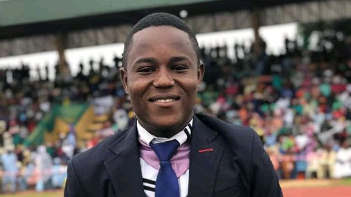 TheJamesPopoola's tweet photo. On this auspicious day, I join the entire universe to celebrate with Maxwell ((@Maxwave1))
Greater heights and more grace for greater glory Sir.
Yesterday is not yours to recover but today and tomorrow is for you to win and keep winning.
#HappyBirthday #DavidTMaxwell #DeCatalyst https://t.co/Pqv2M9voLv