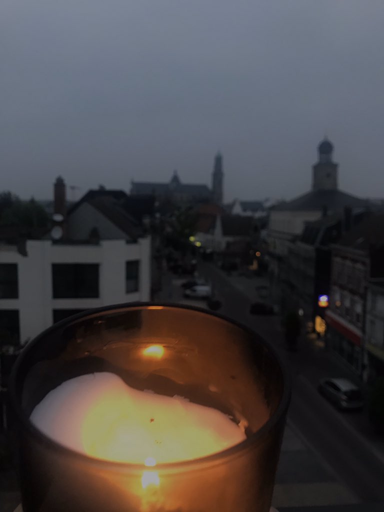 tkatrien's tweet image. Nothing compares to the ANZAC Day Dawn Service at Polygon Wood #FlandersFields. But today Ninove will have to do for once. We will remember them #StandAtDawn @MMP1917