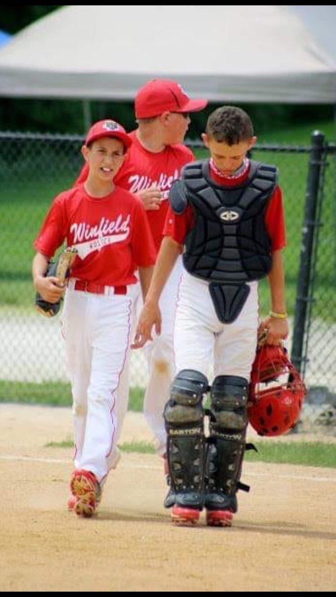 Tyler_Woltman's tweet photo. Dear baseball,
Please come back, and promise to never leave me again💔😭 https://t.co/tUGYX2Duhl