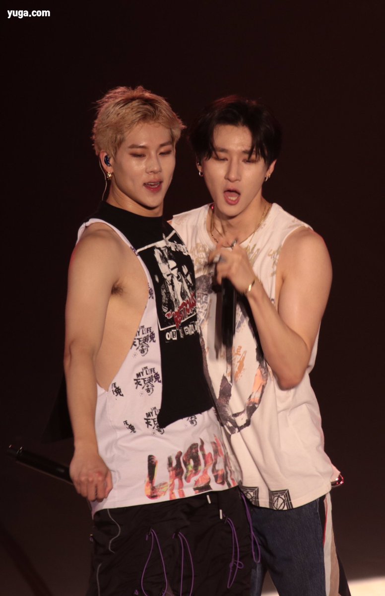 Monsta X’s jooheon/joohoney- armpit hair