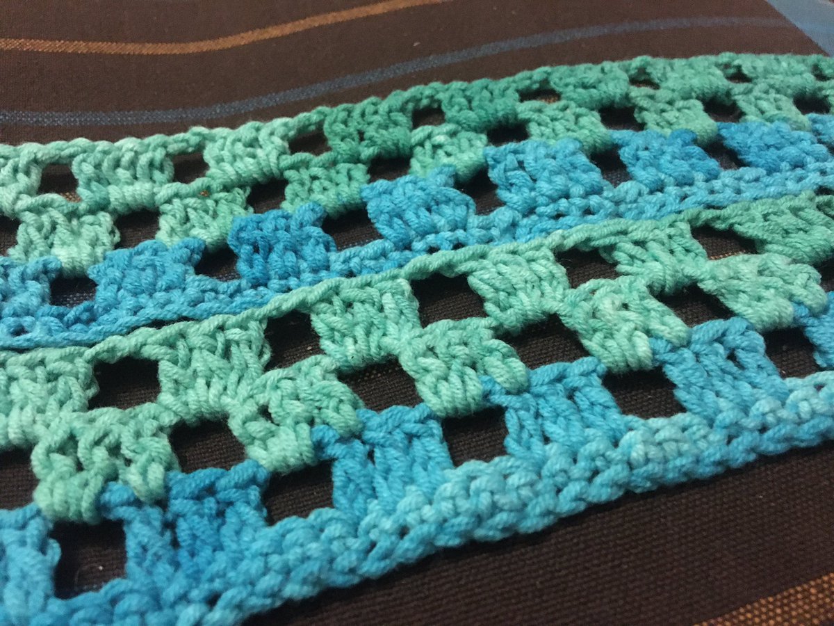 WoolnBooks's tweet photo. The pink shawl led me to think of knitting something in blue; first time i missed posting for an entire week; it has been difficult to keep up my spirits this week.

#crochet  #yarnaddict #yarnspirations #yarnaddiction #yarncolours #knittersofinstagram #instacrochet #crochetlove https://t.co/aY20OIieMx