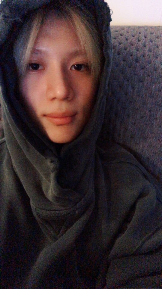 ofrvncesco's tweet photo. 🎧 : frᥲncᥱsco.lᥱᥱ ıs currᥱntly 𝒍𝒊𝒔𝒕𝒆𝒏𝒊𝒏𝒈 to . . . #DancingWithELYXIR.

El insomnio no me deja en paz y decidí que era un buen momento para escuchar la nueva colaboración de los chicos de ELYXIR. Alto temazo que es, lo he añadido al toque a mi playlist. ¡! https://t.co/l077v19Kao