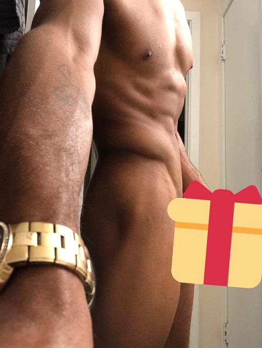 Are you ready for your present?  https://t.co/XoTYrpBQPf  subscribe now and get this gift! 🥳 https://t<a href="/tag/repost"class="tags"><span>#repost</span></a><a href="/tag/florida"class="tags"><span>#florida</span></a><a href="/tag/followme"class="tags"><span>#followme</span></a><a href="/tag/beach"class="tags"><span>#beach</span></a><a href="/tag/springbreak"class="tags"><span>#springbreak</span></a>