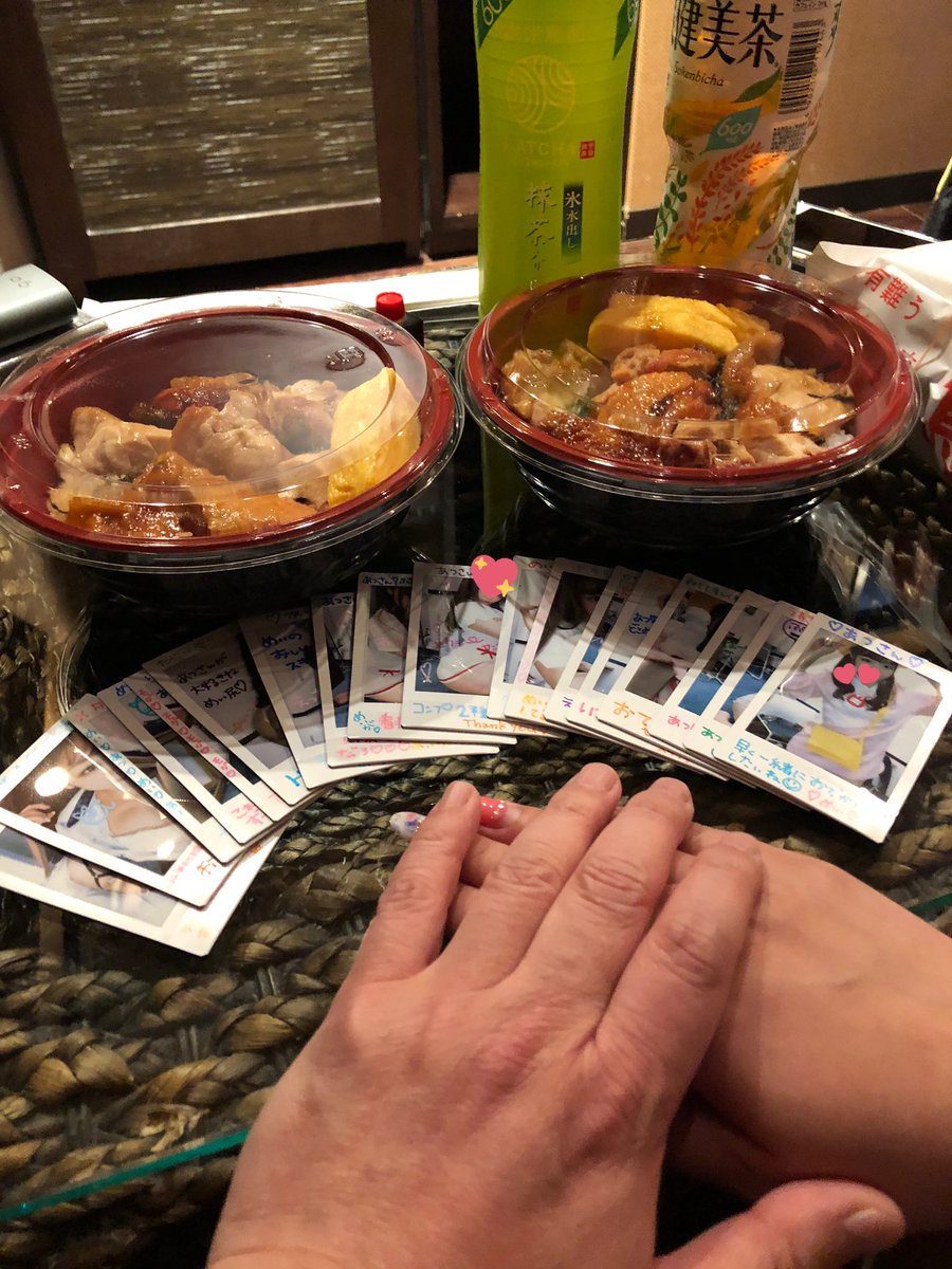 AtsuV's tweet photo. めいちゃんが蜜です🤤🤤🤤
本人とチェキ飯w
やっぱ、めいちゃんは食べっぷりが良い🥰
今日も楽しい時間をありがとう💙
#Otocha
#柴田めい https://t.co/4J3hoooaUj