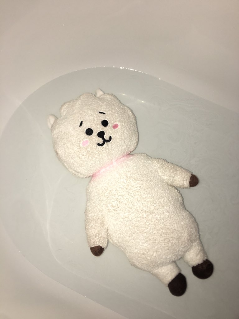 get some fabric softener and pour it in the water and dip your rj in (rj said no free promo)