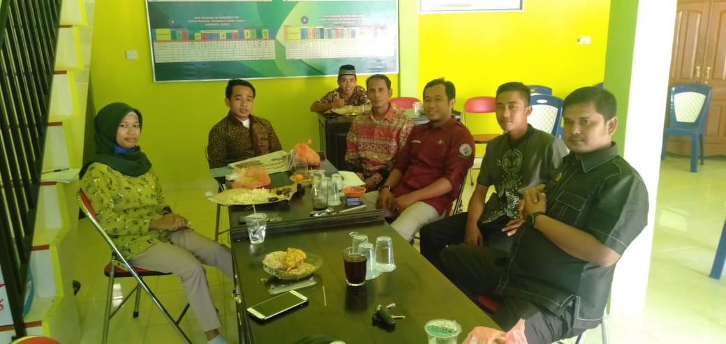 Sohirinaja's tweet photo. Lnjut sosialisasi teknik pendataan BLT  Dana Desa dusun panjang Kec. Tanah Tumbuh
@halimiskandarnu 
@anwsanusi 
@imansyukri 
@malik_haramain 
@fachrilabalado
@TPPI_JAMBI
@TPPI_BUNGO https://t.co/nzHrJ5SmD1