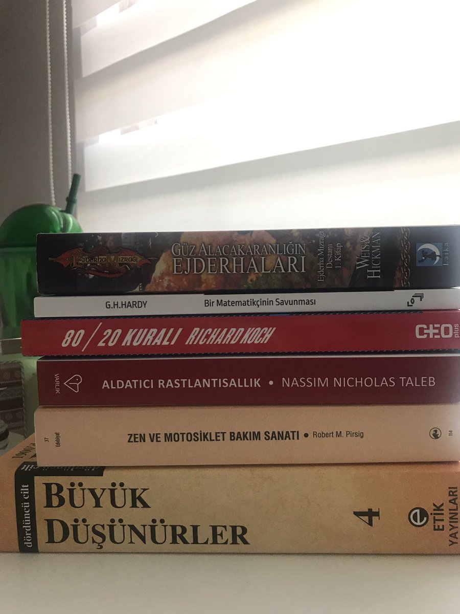 HandegulSert's tweet photo. @zekzekus @delirehberi @AmaEksi @smutlubm @s_hablemitoglu @NildenPostalci @kayikgolge @elcinarabaci @yusavci @Reyhan_Silingar @SelimKarlitekin @DoganOkan @YaseminKaradagg @yarslnts @firatmollaer @derdorjarjor @Seda_Ozen @zen_saadet @HNOzgen @Kuzubudu @nojnest @bedrimunir @MucellaYapici @yesilsovan @MAlpDagistanli @IstarGozaydin @zeyneppalemdar @SezinOney @senakaleli @kaygusuzo @iremafsin @purenyo @TulinDaloglu @BurcinAtilgan @MenekseTK @ozlemyildiz1881 @onurarpat @esenol @okandogu @bostancicenk @bilimhatunu @sheydaipek @dobbydila @burcutepekule Şahane! ‘How to deal a life’ konseptli seçimlerimi paylaşıyorum. @hasanbasusta @rubyrainy @erayerdogn @SonerBastiat @hakanakben @SedaOguzer 6 kitap önerip günümüzü şenlendirir misiniz reca etsek? https://t.co/4TZyBmfeRx