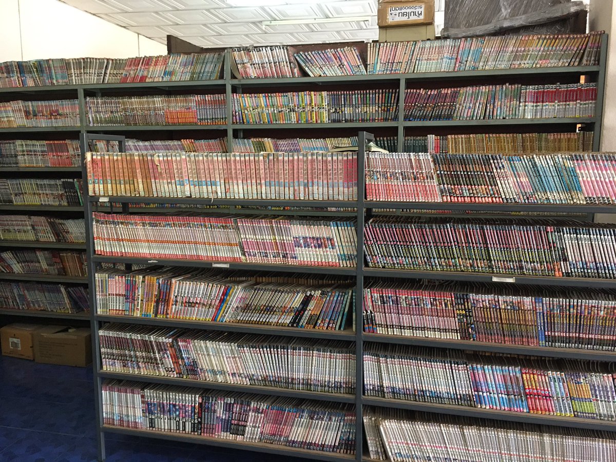 darkhero_KJTz's tweet photo. มีใครอยากซื้อหรือสะสมหนังสือการ์ตูนไหมฮ้าบบบบ จะโละทั้งร้านเลย ขายถูกๆ หรือมีเรื่องไหนเล่มไหนอยากได้เ��็นพิเศษ สอบถามได้นะฮ้าบบบ มีทั้งการ์ตูน นิยายแจ่มใส นิยายจีน บลาๆๆ เป็นเซ็ตก็มีนะแคร้บ #ตลาดนัดออนไลน์ประชาธิปไตย https://t.co/EcbiAwisw6