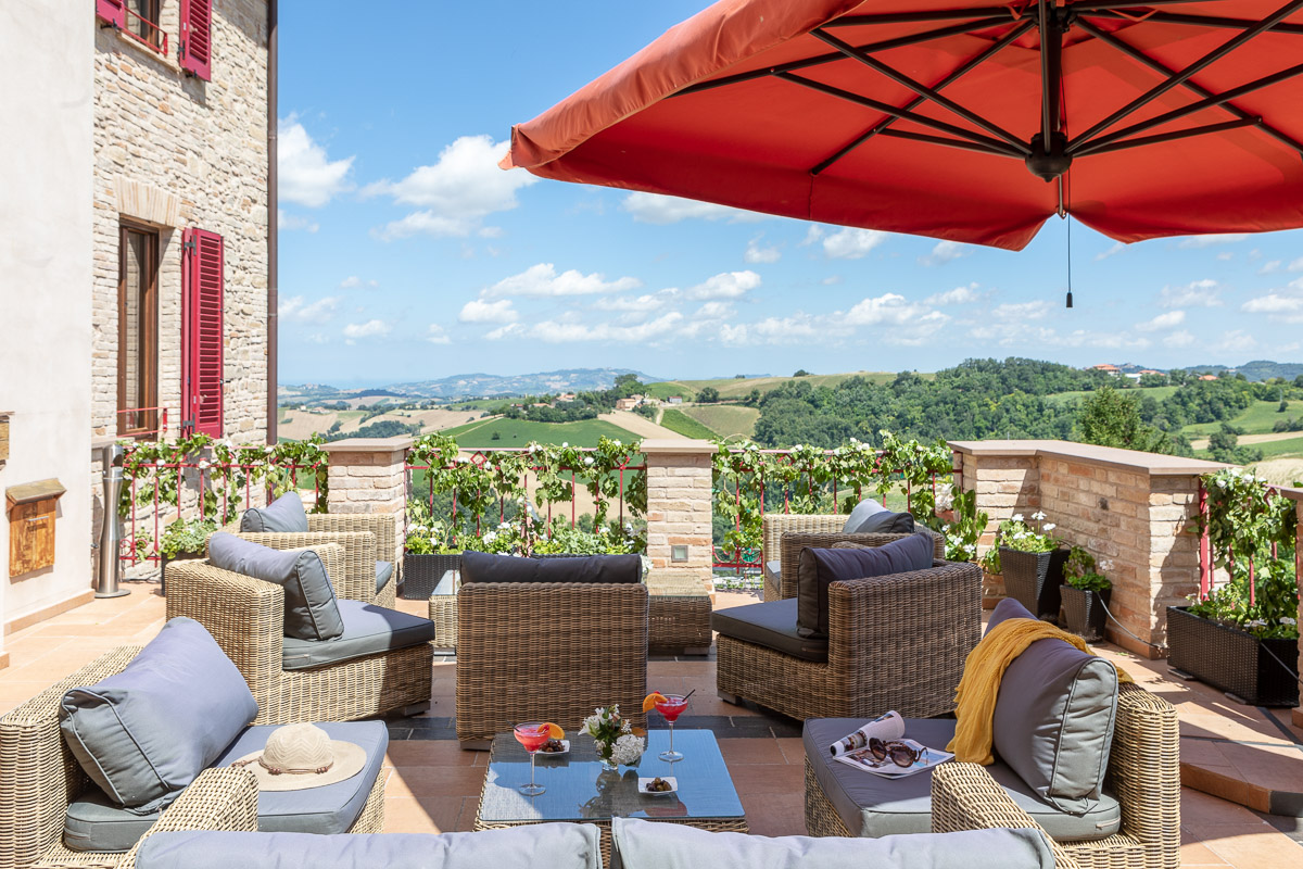 Boutique Hotel Leone tweet media