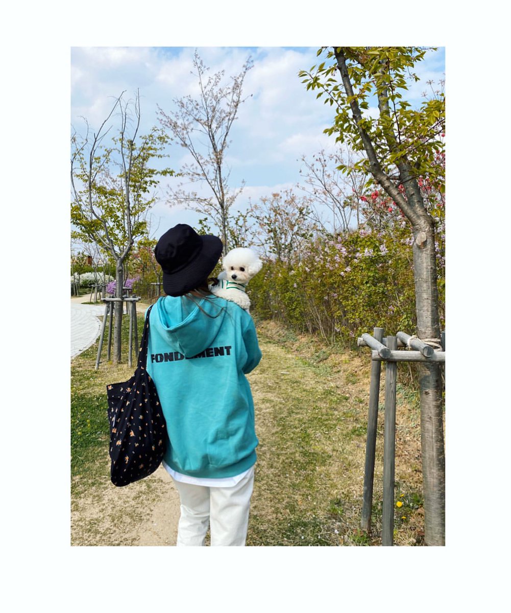 yoongstagrm's tweet photo. [INSTAGRAM CAROUSEL] yoona__lim:  https://t.co/YsGqww5KbF (2P) #yoongstagram https://t.co/YZ1R5FMlUT