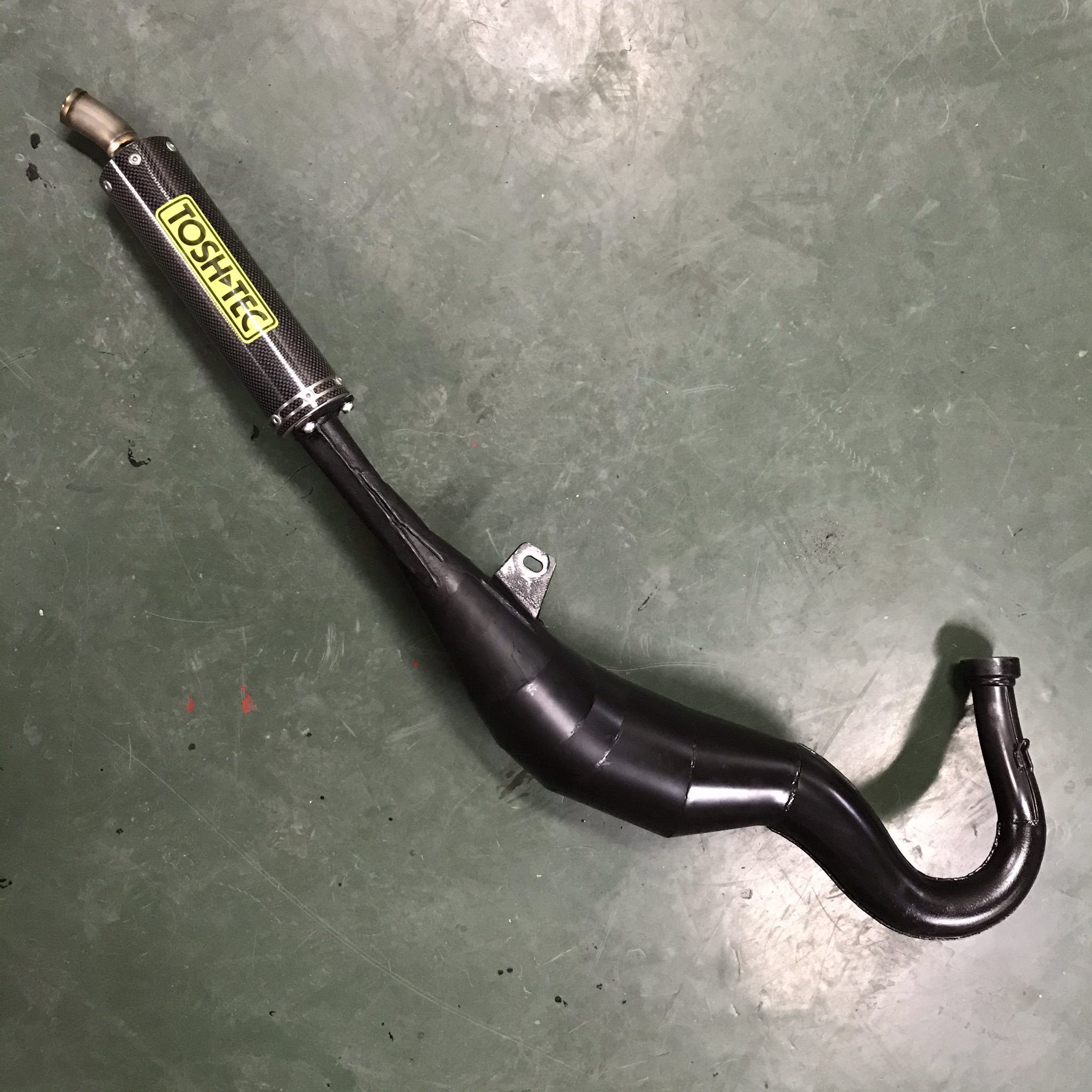 チタン カーボン ショート サイレンサー人気です。#2スト チタン カーボン ショート サイレンサー人気です。#2スト