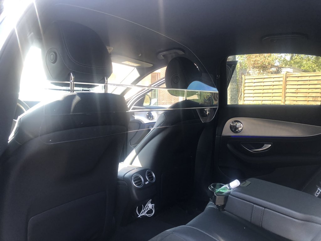 Driver4youu's tweet photo. To minimize the risk of #COVID19be infection and transmission,we’ve installed Plexiglass barriers in all Oir cars MB E,S,V class, which will ensure a separation between drivers and passengers #driver4you #bruxelles #limousine #chauffeur #belgie #transport #privatedriver #COVID19 https://t.co/zVHmv4Ryoi