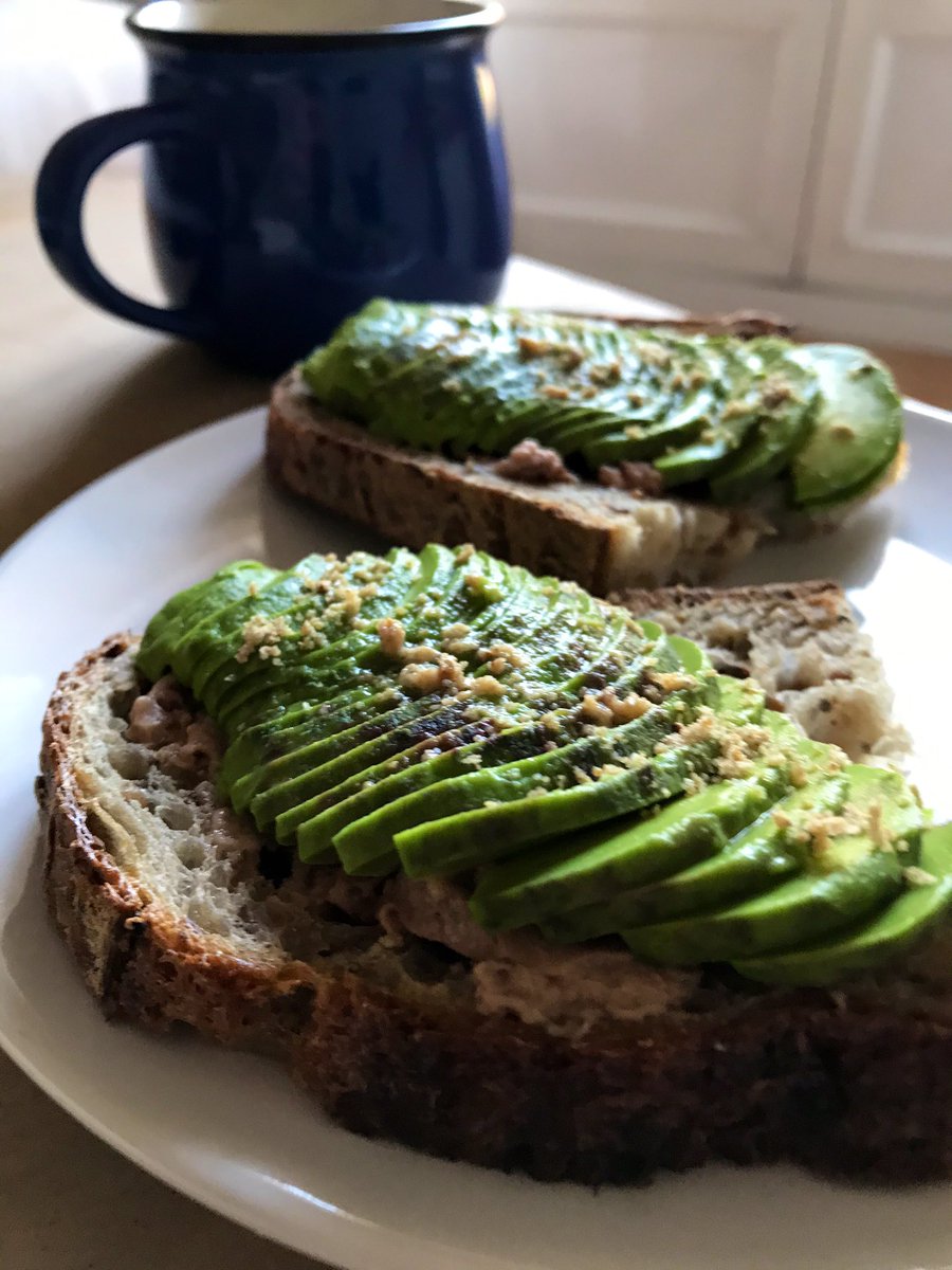 Estos momentos me dan la vida <a href="/osfmadrid/">ObradorSanFrancisco</a>. Lujos cotidianos incluso en #confinamiento casi total.