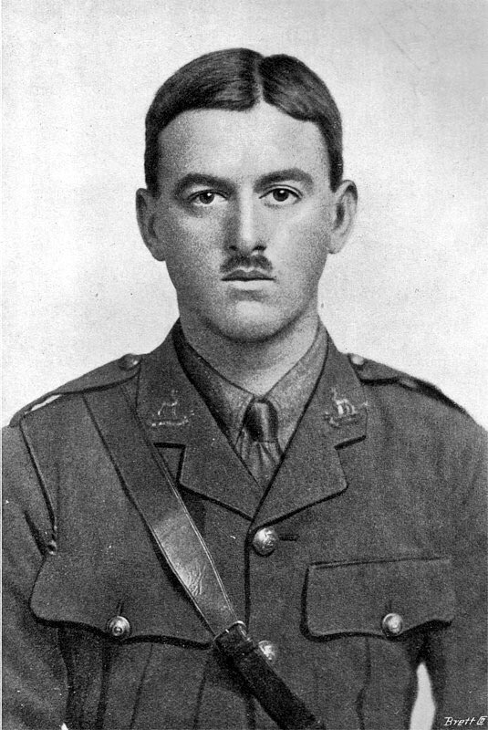 In 2016 a new pipeline was constructed over the same ground. On this small stretch of land 15 soldiers were found during the excavation. One of them was Henry John Innes Walker from New Zealand, killed at about the same time as the Gallipoli landing. https://livesofthefirstworldwar.iwm.org.uk/lifestory/7186019