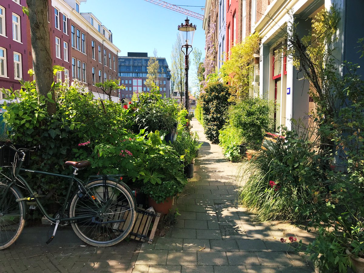 Some more amazing appropriation of public space here in Amsterdam...how something so simple can be so good #appropriation #sustainablecity