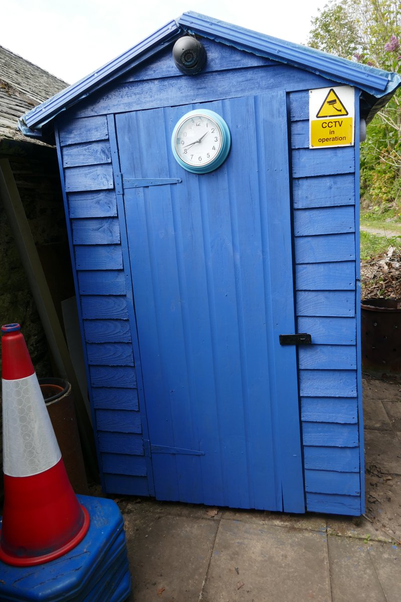 TheLengthsman's tweet photo. Only a matter of time before got round to painting the #Lengthsmans #shed 
Love my home made "strimming" warning triangle and the 5 #roadcones inherited from the lovely @ruslandvalley 👍I https://t.co/XMKxUeLSAr