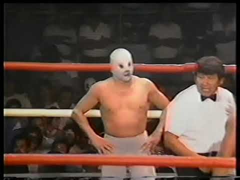 #34 Negro Casas vs El Hijo del Santo: Los Angeles 07/18/87 - A perfect template on what a rudo vs tecnico match should look like. Santo gets carried into the arena like a god.