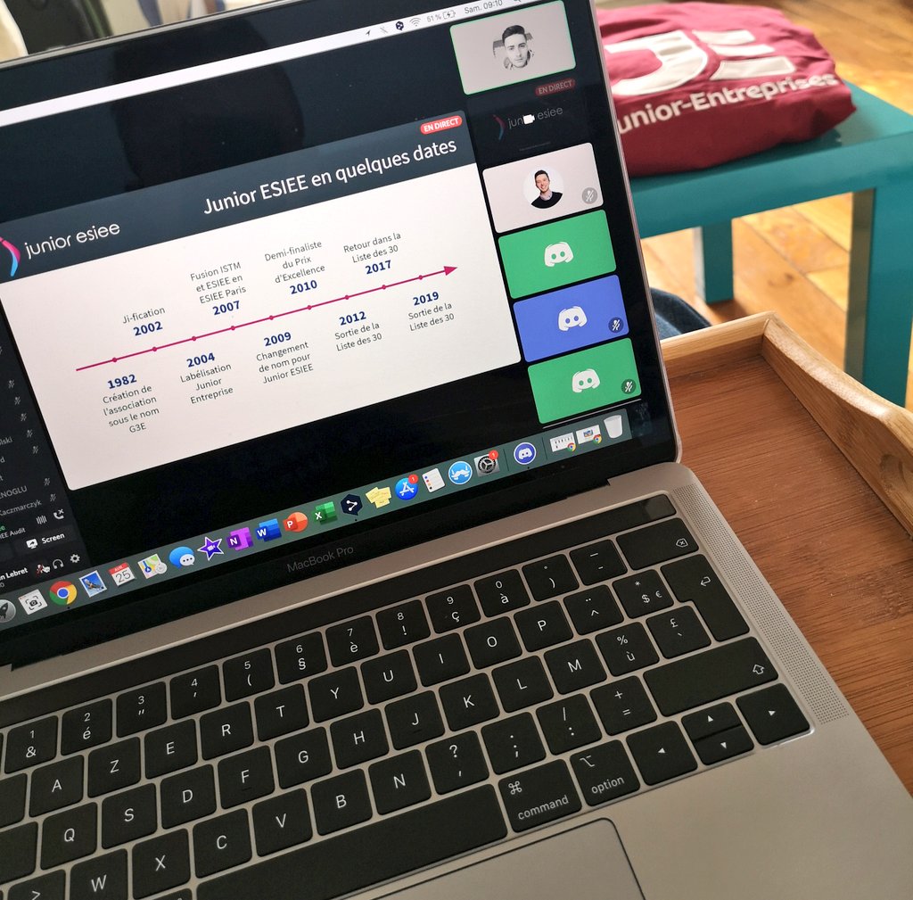 Nous sommes confinés, mais les Audits-Conseil des Junior-Entreprises continus !

C'est donc à distance que ces audits s'effectuent !

Cc <a href="/JuniorESIEE/">Junior ESIEE</a> 👋🖥️

#JEresteChezMoi #WeAreJE
