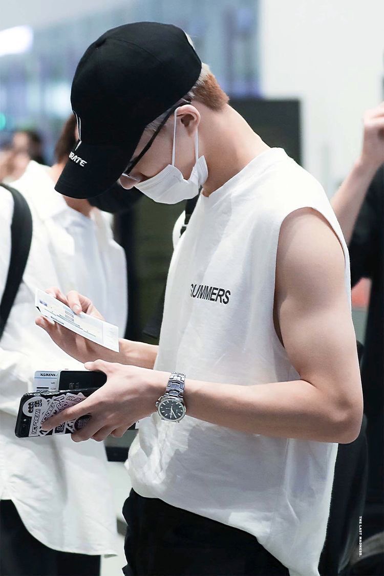 เป็นคนที่ทำให้​รู้สึก​ว่าถ้ายิ่งมีอายุจะยิ่งหล่ออ่ะแบบไวป์แด๊ดดี้