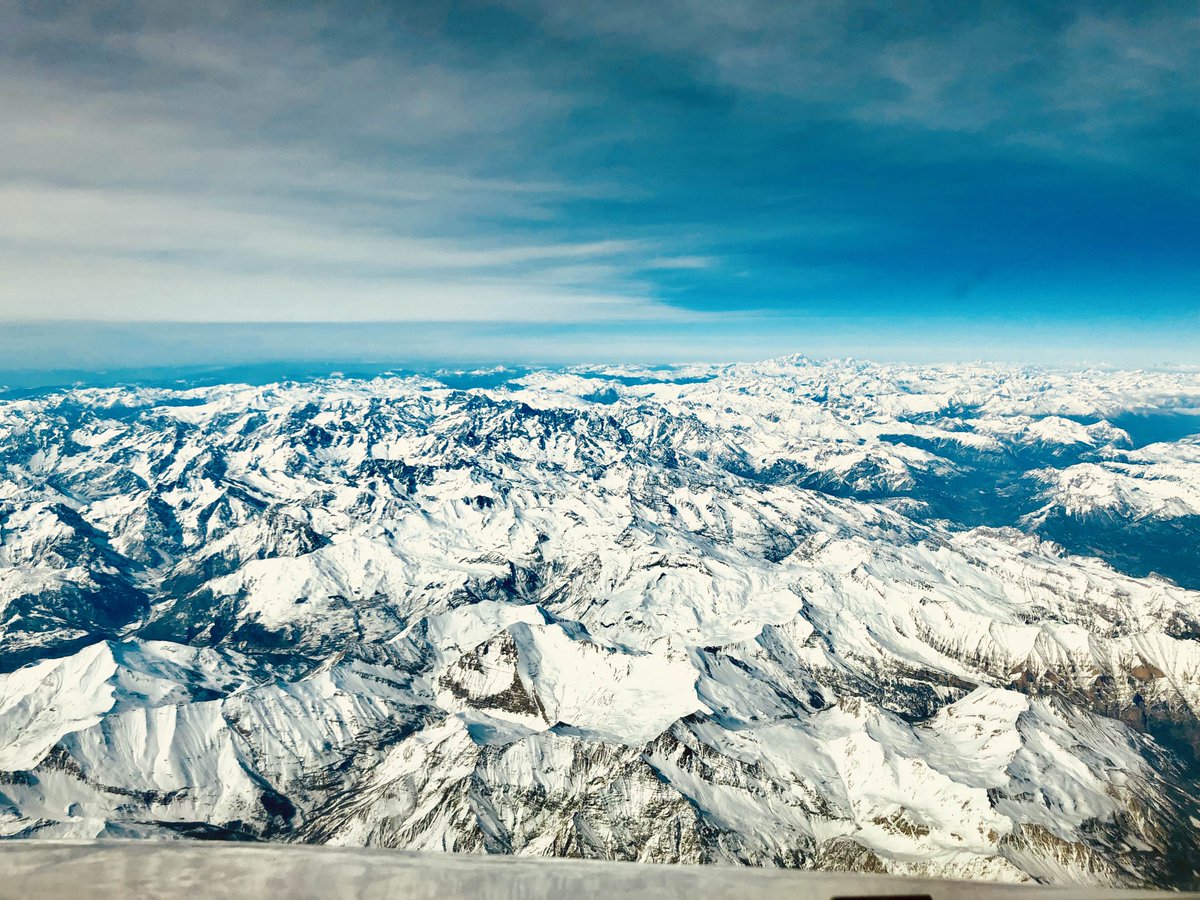 asg_ato's tweet photo. These views never get old - the ATPLs are worth it!
•
•
•
#asg #asgato #atpl #atpltheory #groundschool #atplexams #alps https://t.co/o2IYhHLztB