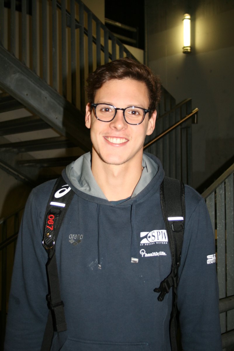 Here we have Mitch Larkin, Australian swimmer. (Those were the days when I attended meets - HOT. BOYFRIEND. STORE. Stat!) I still think he's totally adorable. When he squints his eyes after a race to check the board, as well as that pout - yeah, leave me alone. Kthxbye.