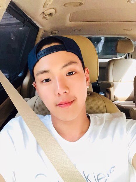 unbleached/bare face shownu;an important thread: 