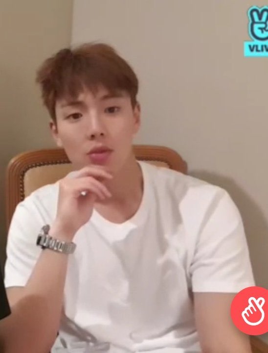 bare face shownu hits different 